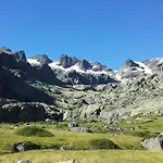 Loboratorio Rural, La Casa De Al Lado