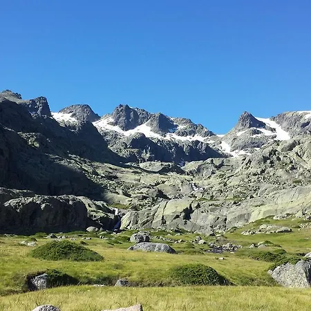 Loboratorio Rural, La Casa De Al Lado