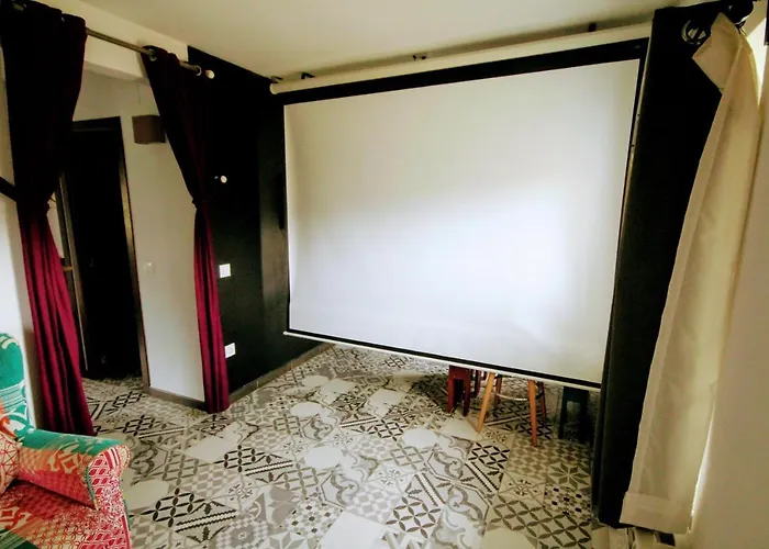 Loboratorio Rural, La Casa De Al Lado * Casas del Abad