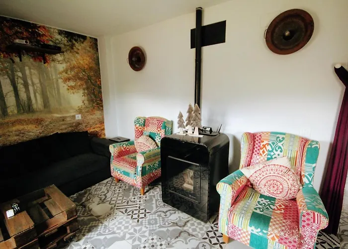 Loboratorio Rural, La Casa De Al Lado Casas del Abad